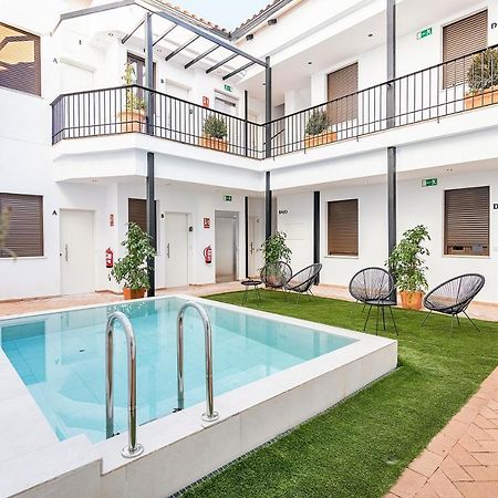 Bhost - Regina IV Apartment กอร์โดบา ภายนอก รูปภาพ