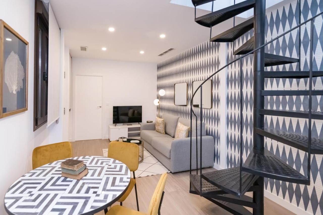 Bhost - Regina IV Apartment กอร์โดบา ภายนอก รูปภาพ