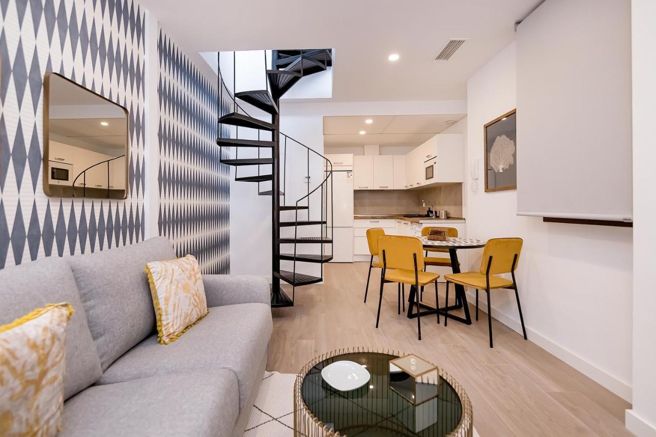 Bhost - Regina IV Apartment กอร์โดบา ภายนอก รูปภาพ