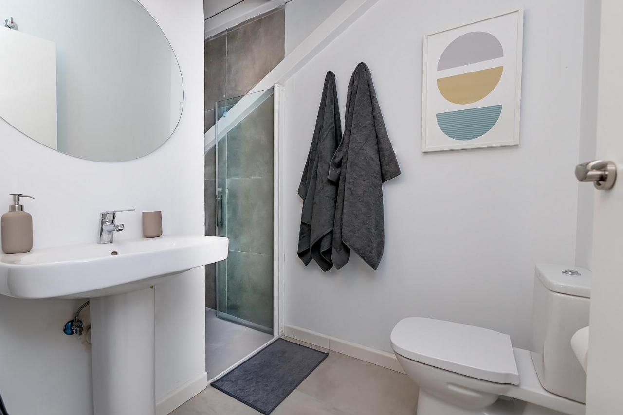 Bhost - Regina IV Apartment กอร์โดบา ภายนอก รูปภาพ